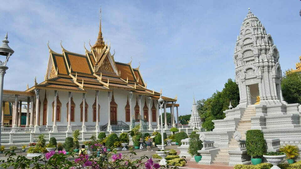 ព្រះបរមរាជវាំង រាជធានីភ្នំពេញ 6 image 12 7 edited