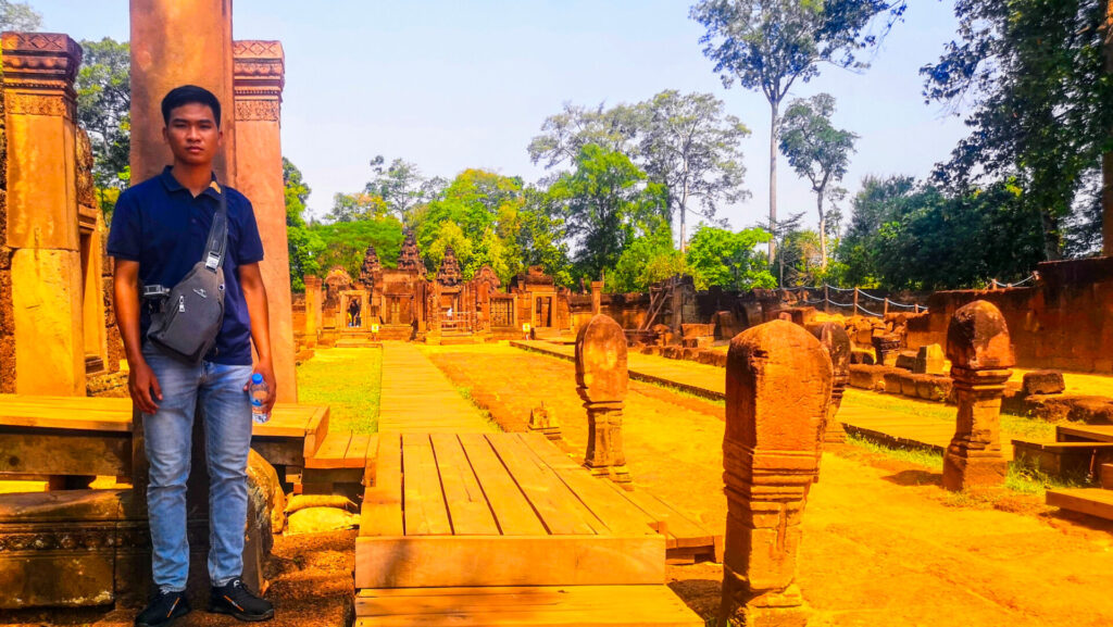 ប្រាសាទបន្ទាយស្រី (តំបន់ប្រាសាទដទៃទៀត) ខេត្តសៀមរាប 11 ប្រាសាទបន្ទាយស្រី ៦