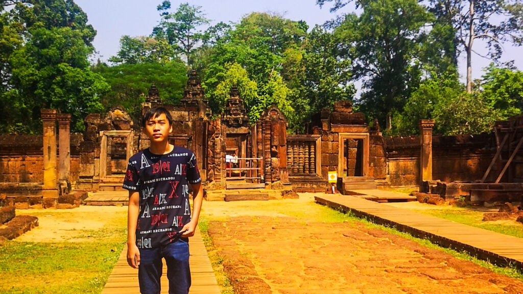 ប្រាសាទបន្ទាយស្រី (តំបន់ប្រាសាទដទៃទៀត) ខេត្តសៀមរាប 12 ប្រាសាទបន្ទាយស្រី ៧